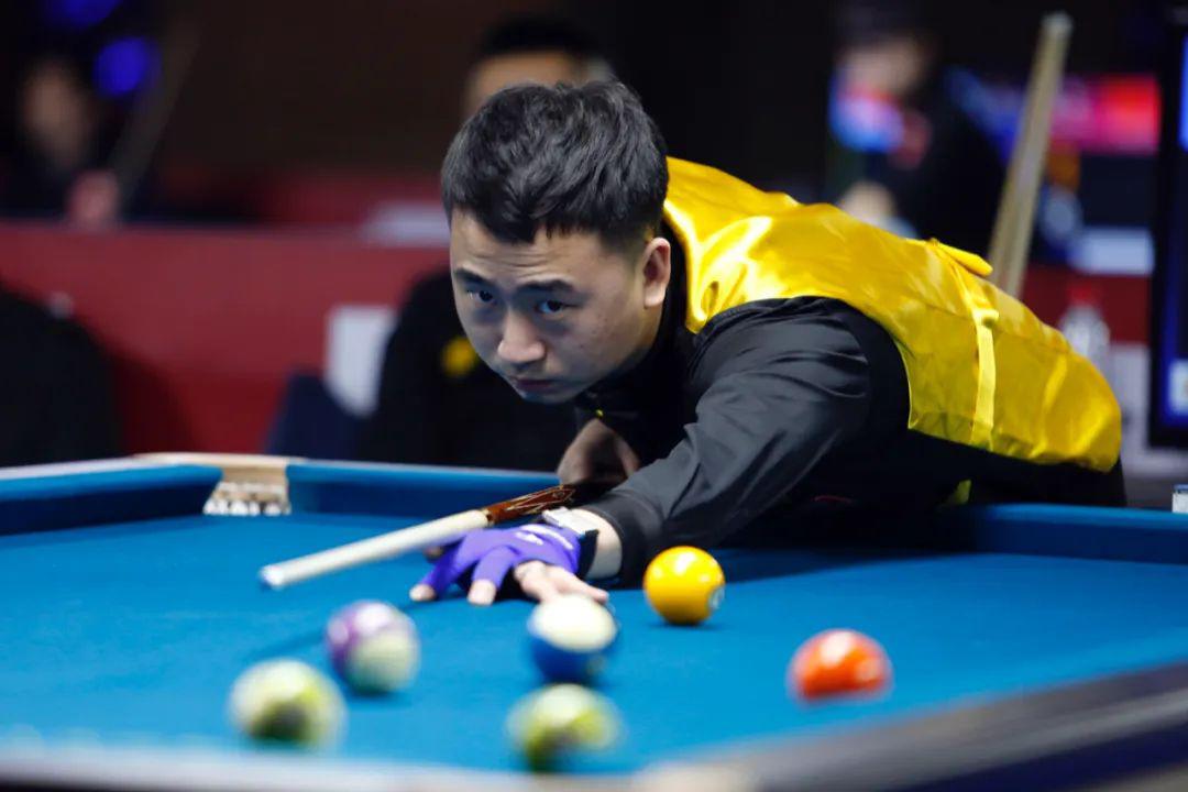 示了他们出 示了他们出